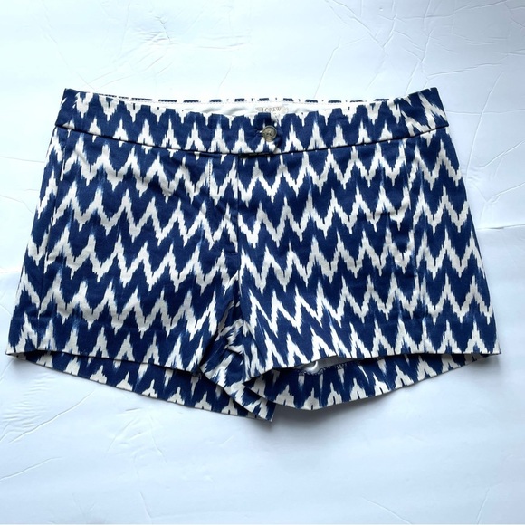 J. Crew Shorts Chevron Ikat Stretch Chino Style 37569 Size 4 - Picture 1 of 8